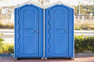 Cuándo alquilar baños portátiles para obras y eventos