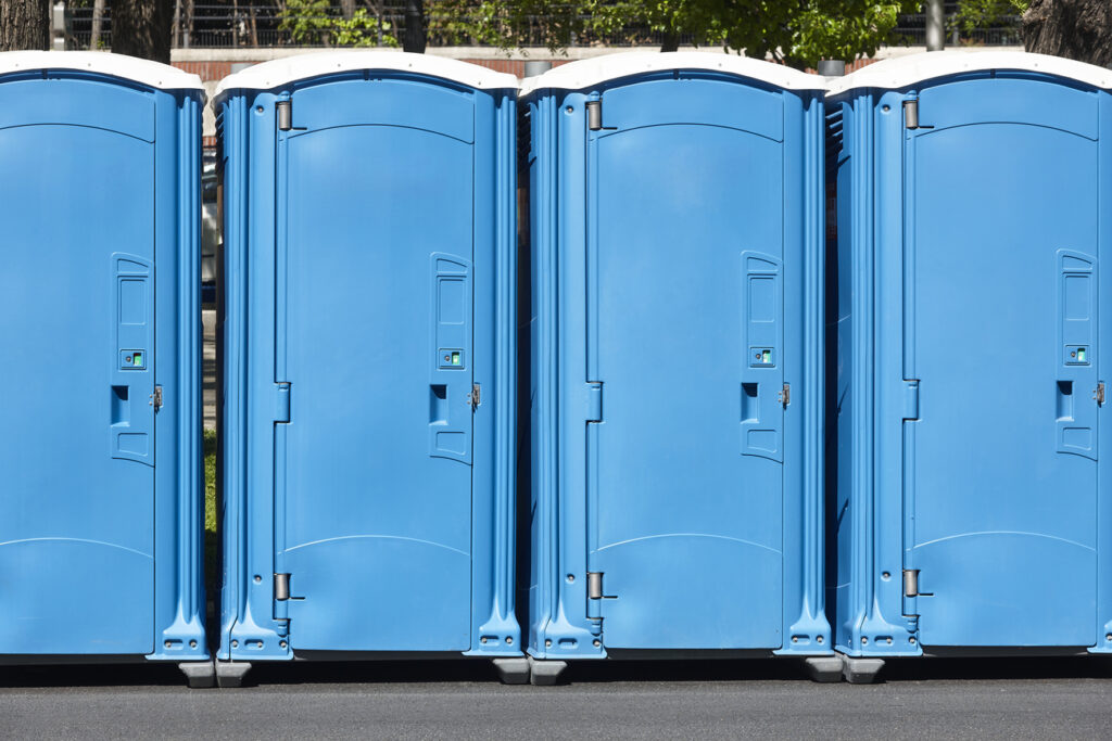 Baños portátiles en eventos cantidad, higiene y logística